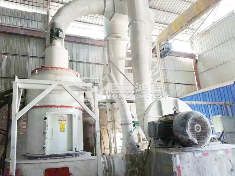 HCQ1500重鈣雷蒙磨廣西某造紙廠生產車間